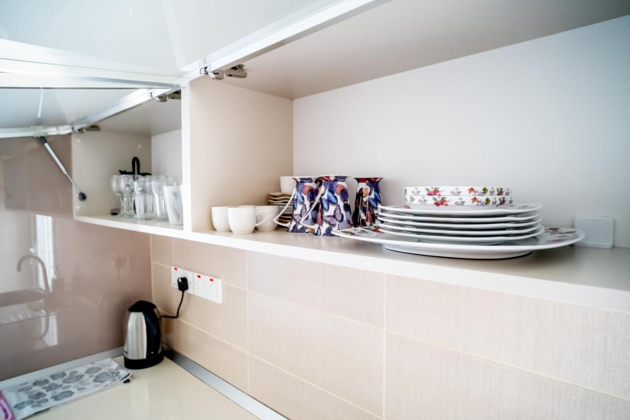 Spacious Two-Bedroom Apartment In Amazing Residence Escape Homes キレニア エクステリア 写真